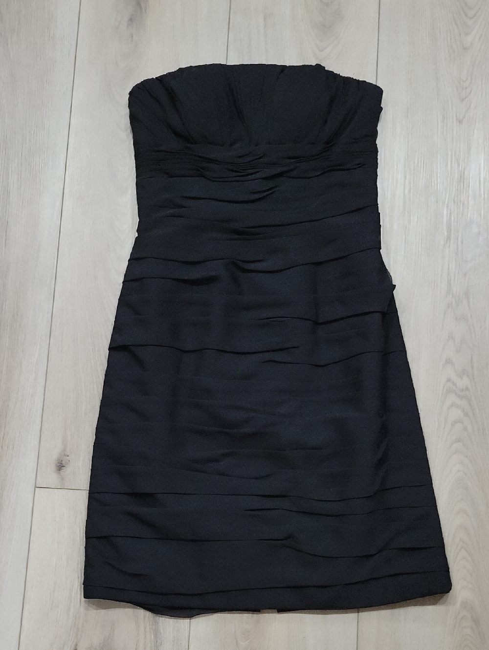 Bill Levkoff Black Strapless Ruched Cocktail Dress